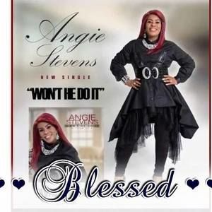 Meet your Posher, Angie